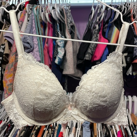 Victoria Secrets Retro y2k bra white lace perfect shape 32b youth again VS - Picture 3 of 7